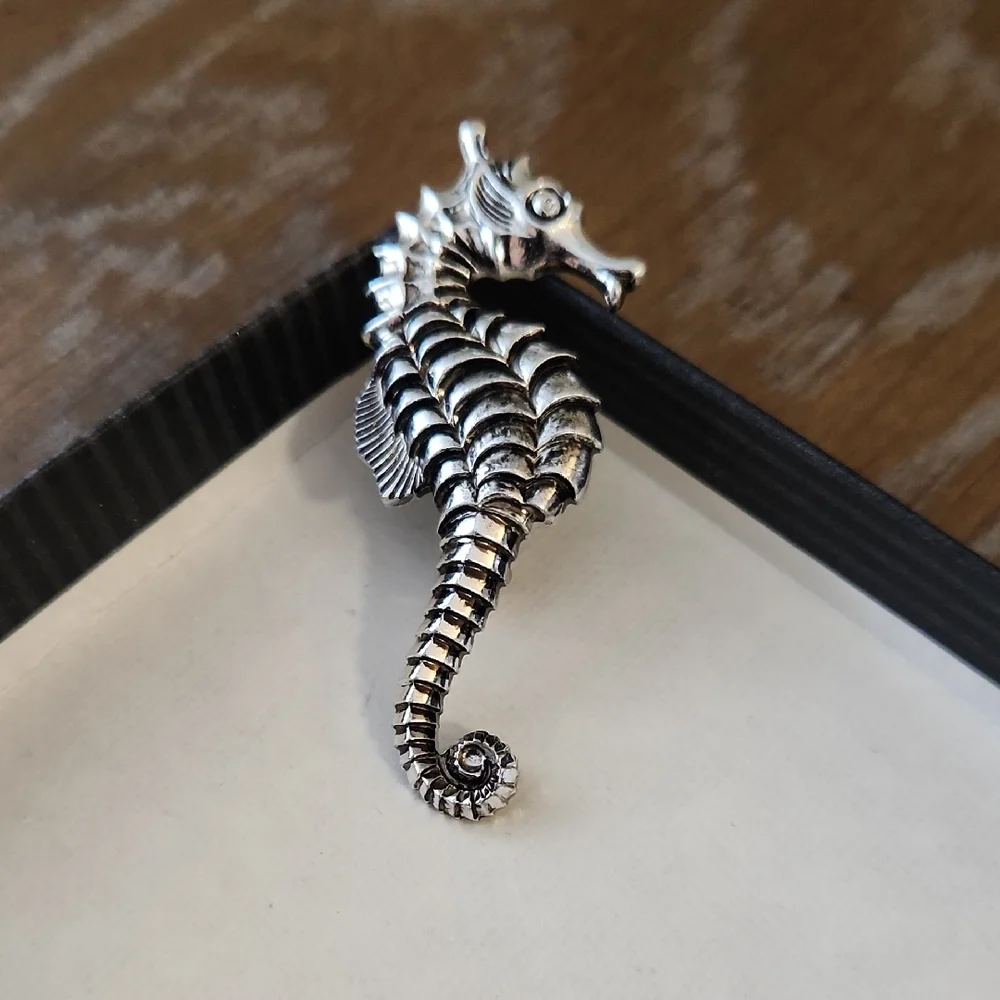 Silver Tone Seahorse Brooch